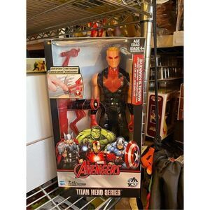 Marvel Legends Hawkeye Action Figure Titan Hero Series Lightening Bow 12" NIB